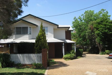 4/8 Bruce St, East Toowoomba, QLD 4350