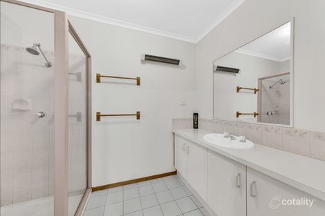 Property photo of 6 Craigton Court Cranbourne North VIC 3977