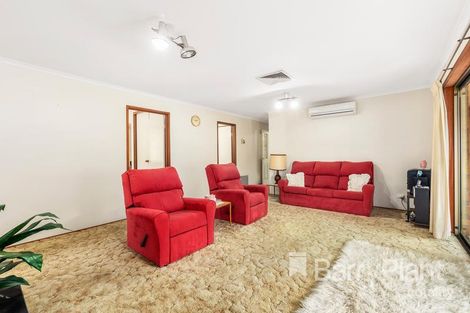 Property photo of 12 Blackman Avenue Mill Park VIC 3082