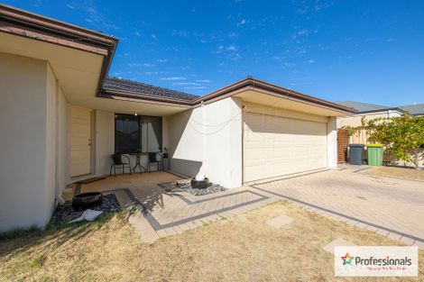 Property photo of 7 Daggar Place Canning Vale WA 6155