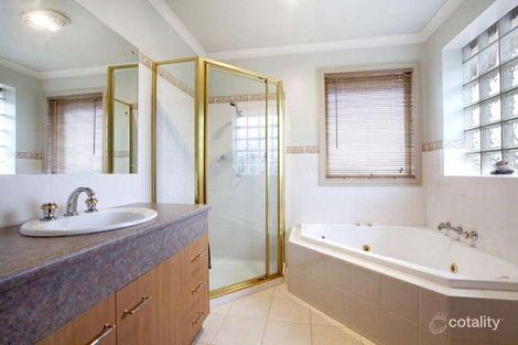 Property photo of 8 Progress Street Strathmore VIC 3041