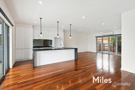 Property photo of 121 Grandview Grove Rosanna VIC 3084
