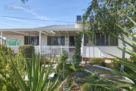 26 Bluett Cres, Turvey Park, NSW 2650