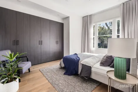 Property photo of 20 Erica Street Windsor VIC 3181