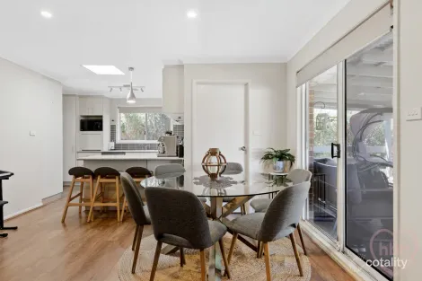 Property photo of 29 Johnstone Circuit Calwell ACT 2905