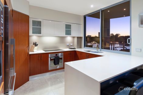 Property photo of 1/68-70 Sunset Boulevard Surfers Paradise QLD 4217