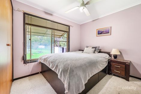 Property photo of 2 Katrina Court Moore Creek NSW 2340