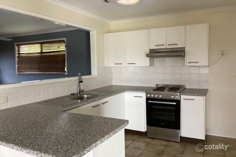 Property photo of 8 Katrina Court Southside QLD 4570
