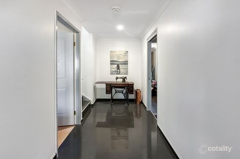 Property photo of 10 Boat Harbour Avenue Macleay Island QLD 4184