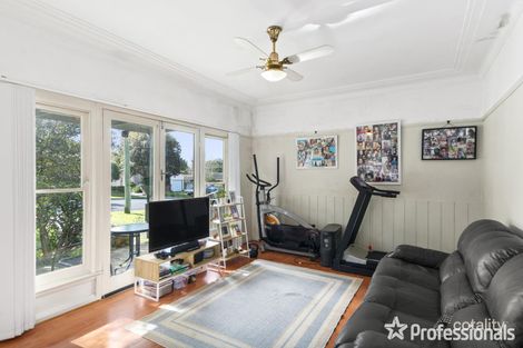Property photo of 58 Birriley Street Bomaderry NSW 2541