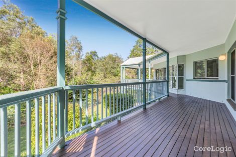 Property photo of 37 Shannan Place Kenmore Hills QLD 4069