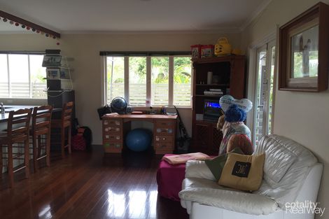 Property photo of 30 Gilpin Street Shorncliffe QLD 4017