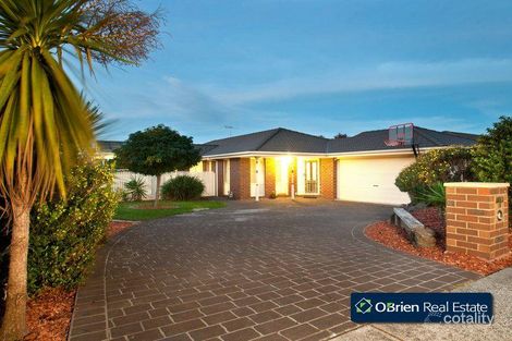 18 Filmer Cres, Narre Warren South, VIC 3805