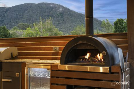 Property photo of 1 Hunting Place Highvale QLD 4520