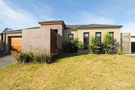 10 Furneaux Cl, Barwon Heads, VIC 3227