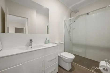 Property photo of 2/15 Talbot Grove McCrae VIC 3938