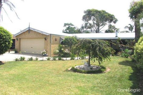 19 Amundsen Ave, Shoalhaven Heads, NSW 2535