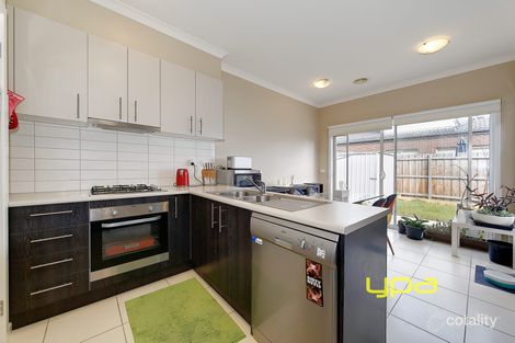 Property photo of 6/4 Wyndcliffe Way Roxburgh Park VIC 3064