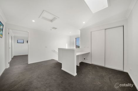 Property photo of 41 Spearmint Boulevard Manor Lakes VIC 3024