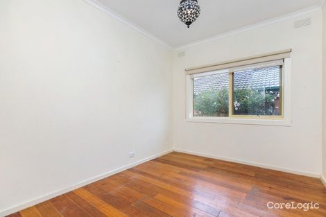 Property photo of 18 Mayfield Drive Mount Waverley VIC 3149