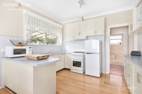 Property photo of 27 Penshurst Avenue Hastings VIC 3915