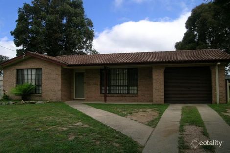 12 Doctor Perkins Cres, Oberon, NSW 2787