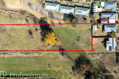Property photo of 30 Kearneys Drive Orange NSW 2800