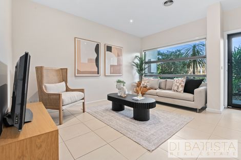 Property photo of 13 Marigold Crescent Gowanbrae VIC 3043