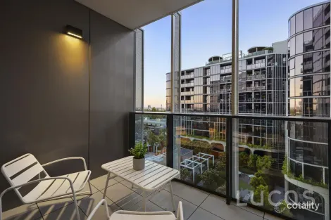 603/320 Plummer St, Port Melbourne, VIC 3207