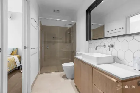 Property photo of 5 Orchid Drive Keysborough VIC 3173