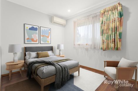 Property photo of 2/5 Irving Street Mount Waverley VIC 3149