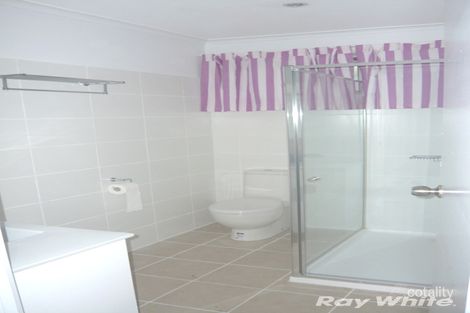 Property photo of 10 Westerfield Drive Notting Hill VIC 3168
