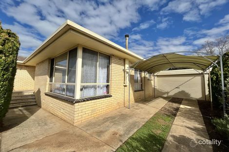 Property photo of 44 Fairbairn Crescent Kooringal NSW 2650