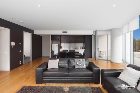 Property photo of 111/2 Newquay Promenade Docklands VIC 3008