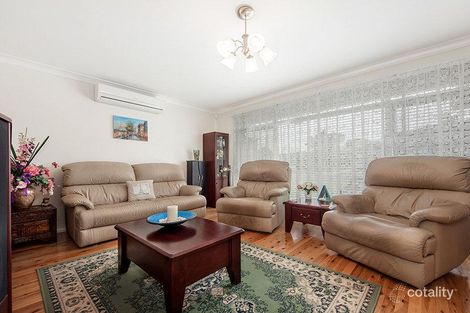Property photo of 11 Caley Road Bradbury NSW 2560
