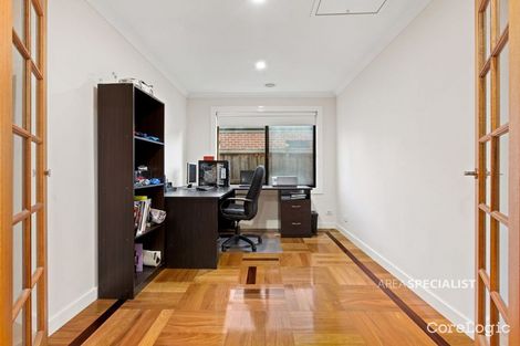 Property photo of 4 Island Circuit Lyndhurst VIC 3975