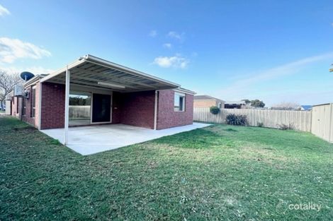 Property photo of 15 Andrew Road Truganina VIC 3029