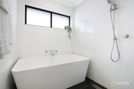 Property photo of 2 Armstrong Street West Wollongong NSW 2500