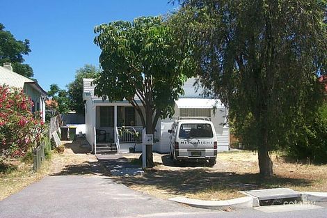 43 Ross St, Cloverdale, WA 6105