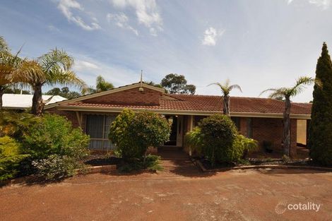 39 Wilkins Rd, Kalamunda, WA 6076