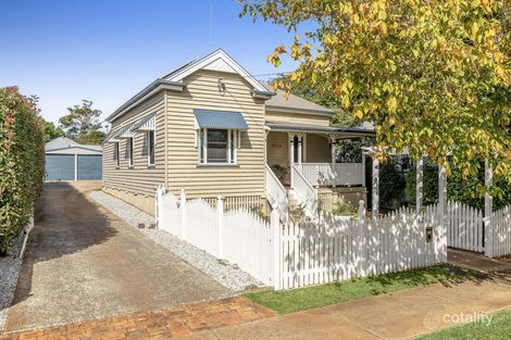 Property photo of 12 Lindsay Street East Toowoomba QLD 4350