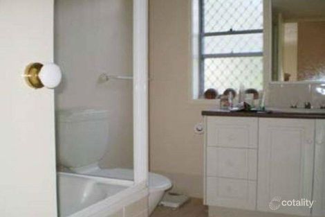 Property photo of 1/1880-1888 Gold Coast Highway Burleigh Heads QLD 4220