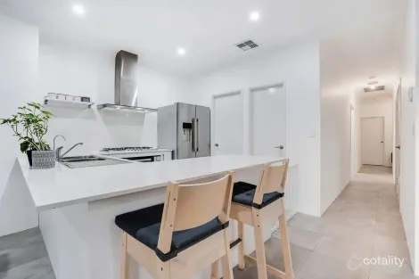 148 Lyon Rd, Aubin Grove, WA 6164