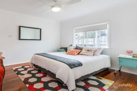 Property photo of 14 Raff Avenue Holland Park QLD 4121