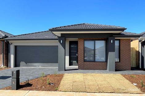 8 Loch St, Thornhill Park, VIC 3335