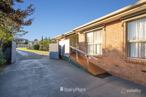 Property photo of 27 Augustine Drive Highton VIC 3216