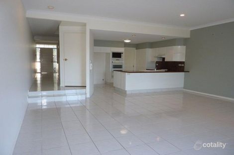 Property photo of 37/3 Lee Road Runaway Bay QLD 4216