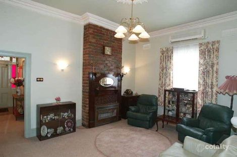 Property photo of 12 Burton Crescent Ascot Vale VIC 3032