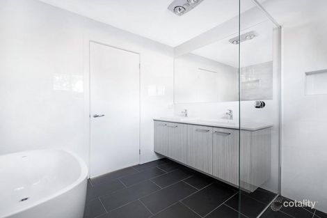 Property photo of 1/35 Folkestone Road Glen Waverley VIC 3150
