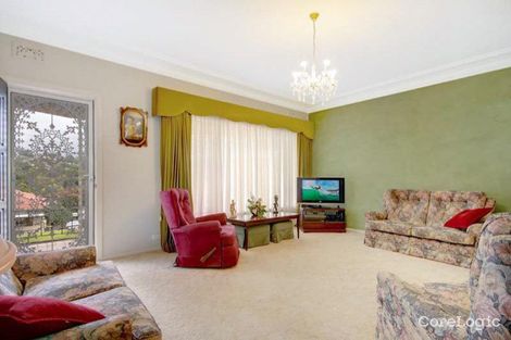 Property photo of 25 Stanleigh Crescent West Wollongong NSW 2500